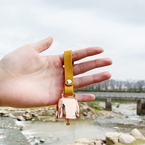 Image of Dog Cat Collar Brass Bell Pet Tracker Noise Maker / Leathercrafters Country Cow Bell for Pet Anti- Lost Pendant ID Tags(Medium Gold)