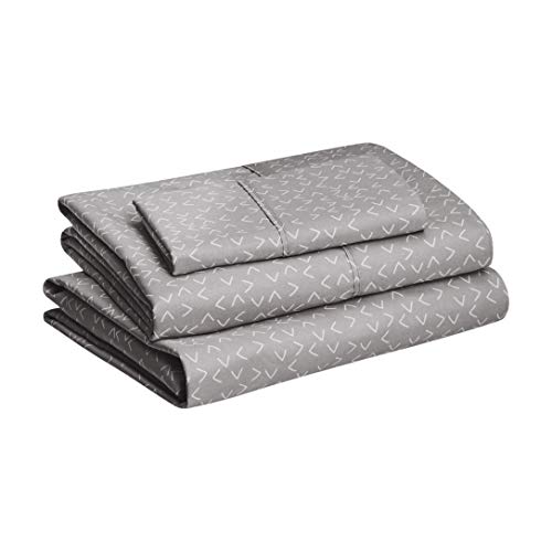 Image of Amazon Basics Lightweight Breathable Brushed Microfiber Wrinkle Resistant 3-Piece Bed Sheet Set with 14-Inch Deep Pockets,Twin,Gray Arrows,Printed,(Pack of 4)