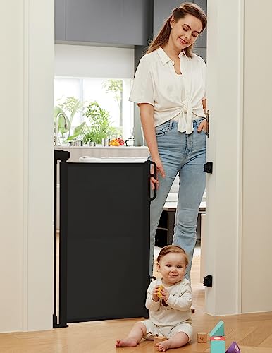 Momcozy Automatischer Verriegelung Treppenschutzgitter Ausziehbar für Baby, Haustier Türschutzgitter, Kinderschutzgitter, Einhändig Öffnen,0-140 cm, Geeignet für Treppen/Türen/Innen & Außen