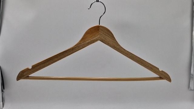 Perchas De Madera Natural - Pack De 24 Con Gancho Giratorio Y Ranura Antideslizante
