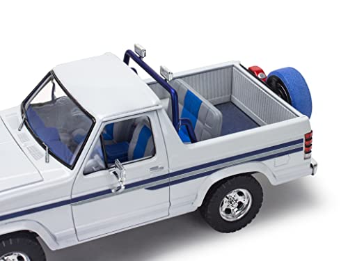 image for Revell 17242 '80 Ford Bronco w/Bass Boat & Trailer 1:24 Scale 157-Piec
