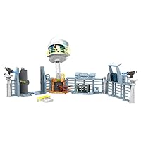 Jurassic World Dominion Outpost Chaos Playset with 1 Dinosaur & 1 Human Action Figure, 2 Blasters & More, 4ft Long, Breakaway Parts