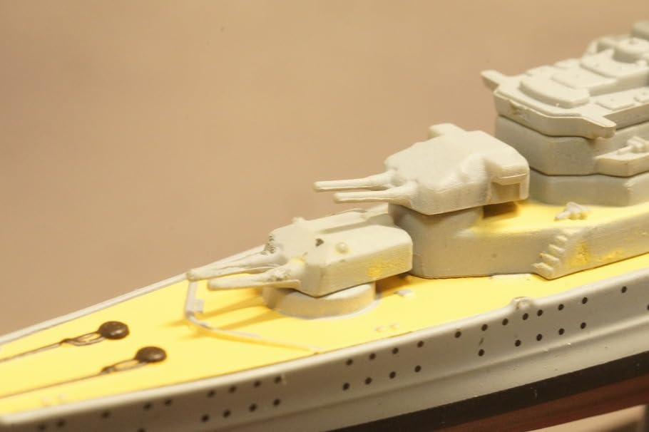 Amazon | ドイツ海軍 重巡洋艦 ブリュッヒャー 1/1250 953041  