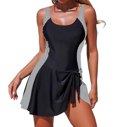 Monokini para mujer con falda fluida de volantes que estiliza la silueta en la playa