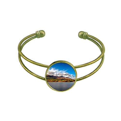 Bracelet jonc rétro en cristal de montagne avec finitions soignées