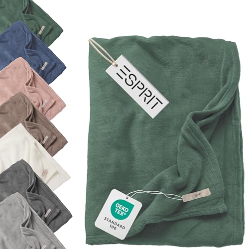 Esprit Kuscheldecke flauschig - Warme Fleecedecke 150x200 grün - Weiche Wohndecke für Couch und Wohnzimmer - Öko-Tex Plaid für Kinder und Baby - Sofadecke leicht und kuschelig für Herbst und Winter