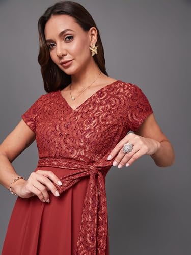 Image of Miss Chase Women's Floral Printed Relaxed Fit V-Neck 3 /4th Sleeve Maxi Dress