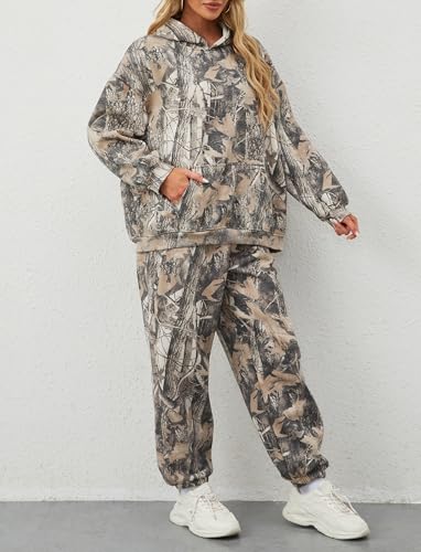 Image of Dsewpaur Camo Hoodie For Women Oversized Long Sleeve Drop Shoulder Fleece Hooded Sweatshirt Pullover With Pocket Outfits