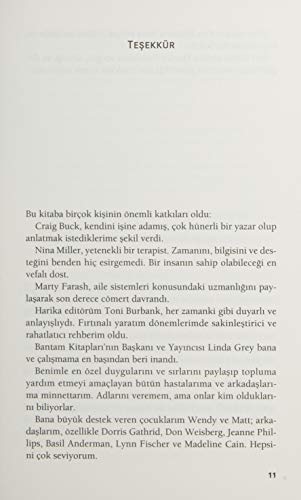 Zor Bir Ailede Buyumek [Turkish] 9750509803 Book Cover