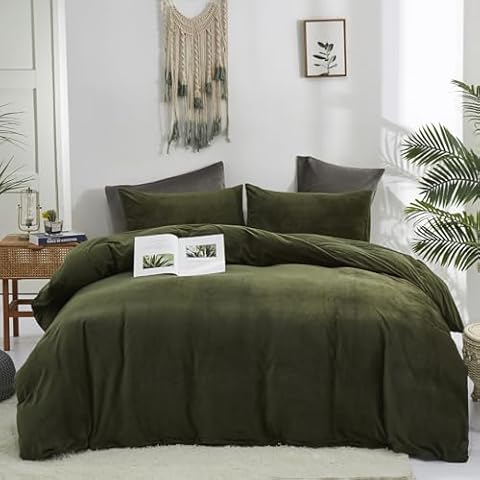 Cottonight Army Green Velvet Comforter Set Full Fluffy Olive Green Bedding Comforter Set Plush Dark Green Flannel Blanket Quilts Modern Winter Warm 3 Piece Dark Green Comforter Set for Women Men Cover