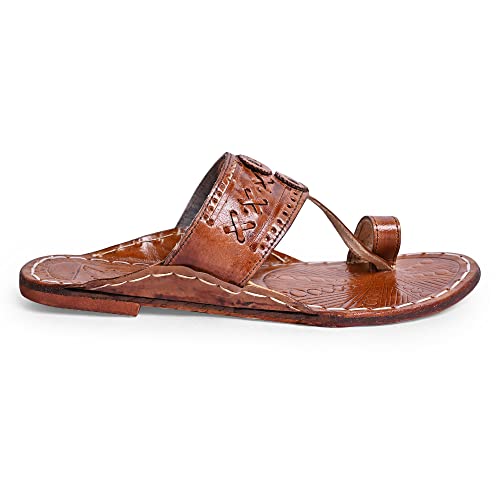 Image of Men's kolhapuri chappals 100% genuine leather hardcrafted Stylish,Ethinicwear & Dailywear designed with excellence 100% comfortable.