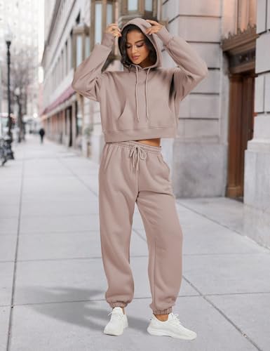 Sweatsuits for Women 2 Piece Set Crop Fleece Lining Hoodies Jogger Sweatpants Sweat Suits2