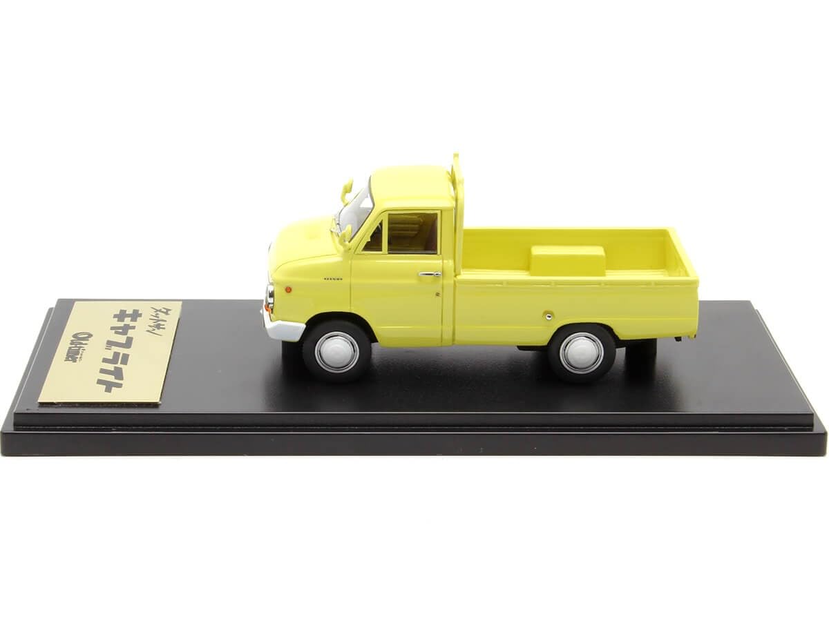 Amazon.co.jp: Old timer 1/43 ダットサン キャブライト トラック
