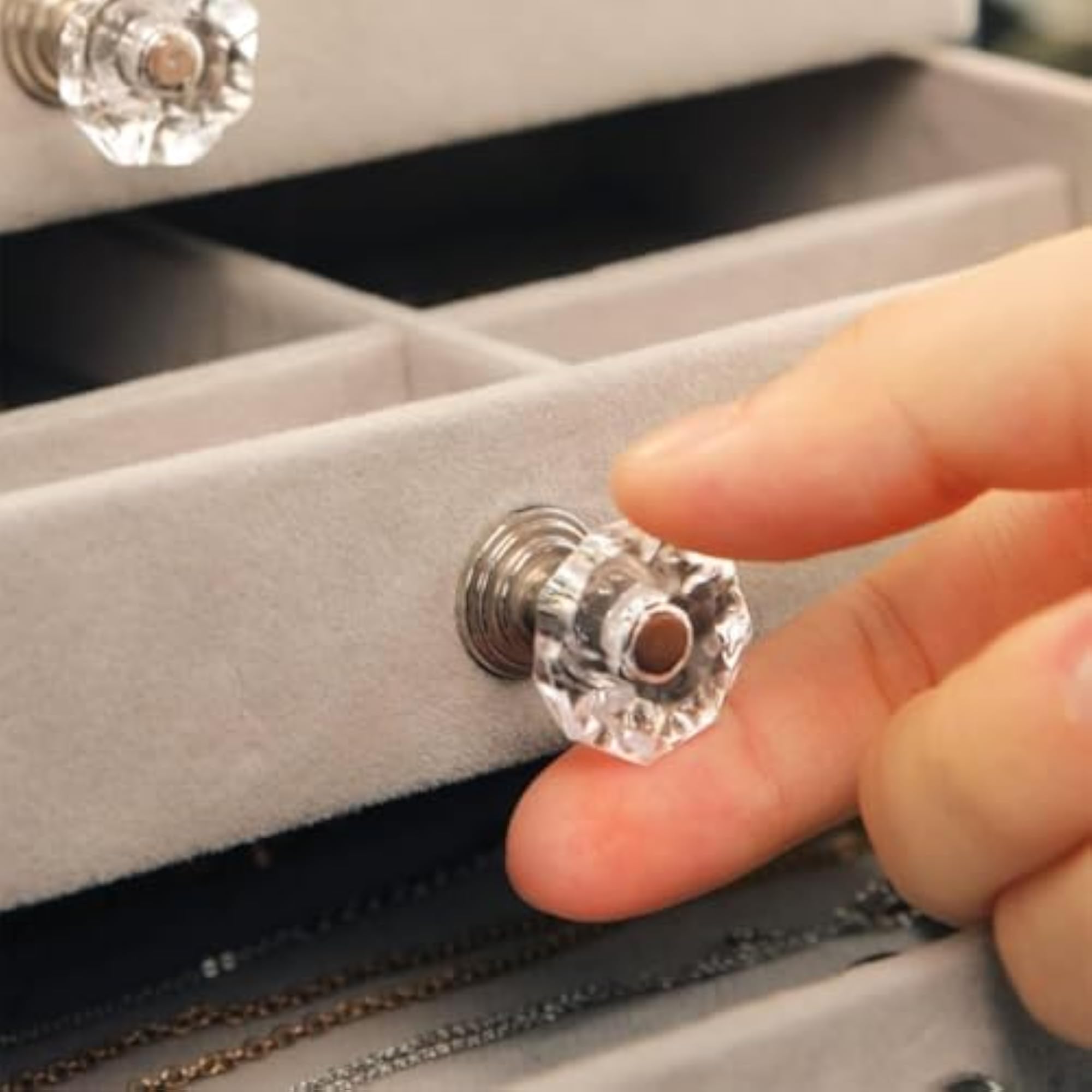 3-Layer Velvet Jewelry Box Organizer