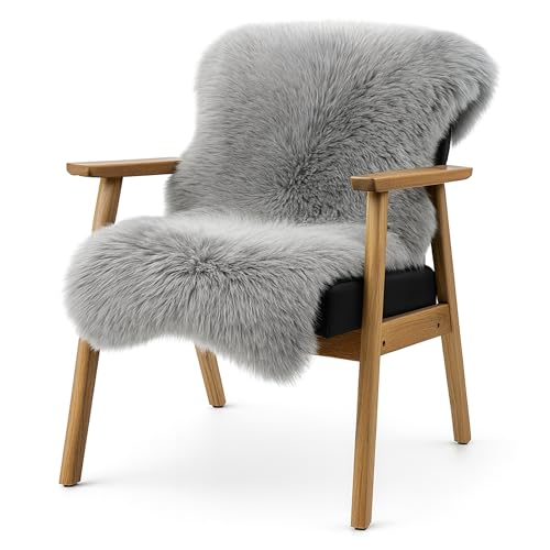 KARAT Lammfell echt - Grey Flauschige Stuhlkissen Schaffell Deko Teppich für Wohzimmer & Kinderzimmer Sitzauflage Dekofell mit Lederrücken 90x60 cm (Audrey)