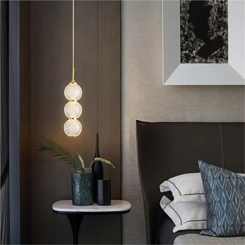 Lampe suspendue boule acrylique LED design contemporain Beauty Comes