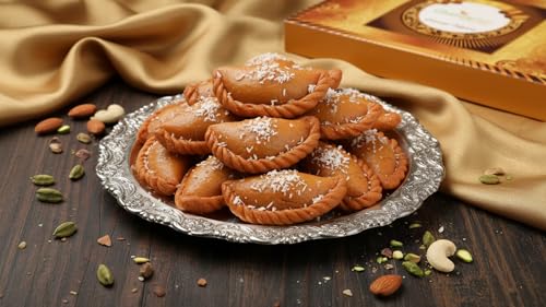 Image of Ghasitaram Gifts Holi- Sweets / Holi Hampers / Holi Sweets Holi Sweets Holi Hampers Best of 5 Traditional Gujiyas, Dry Sweet Gujiyas, Gujiya Namkeen Pouch, SOYA Sticks Pouch, Farsaan Samosa Pouch