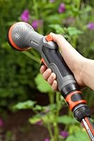 Gardena Comfort Brause für empfindliche Pflanzen: Gartenbrause zur Bewässerung von Blumen, Kräutern und Ansaaten, regulierbar, Frostschutz (18321-20) – Ansicht 5