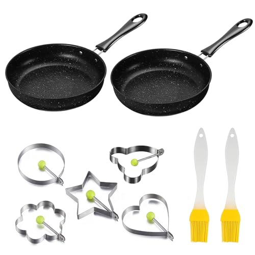 2 Stück Kleine Pfanne 12cm Antihaft Mini Pfanne Induktion mit Griff Kleine Eierpfanne mit 2 Bürsten 4 Eierformen zum Braten von Eiern Speck Schinkenscheiben Steaks für Gasherd Induktionsherd