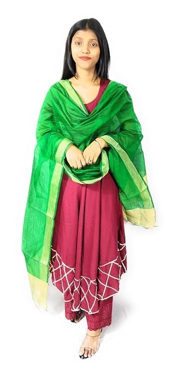 ARYANSH SHOPPE Women's Chanderi Plain Silk Dupatta with Golden Border & Tassels (PAKISTANI GREEN)-image-3