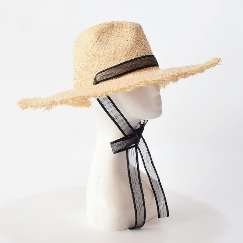 Chapeaux de plage en raphia pour femmes le style bohème chic des vacances d'été