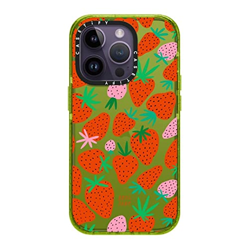 Coque Impact iPhone 14 Pro CASETiFY Fraises Kiwi en matériaux recyclés Re/CASETiFY