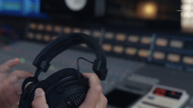 beyerdynamic DT 1990 PRO MKII - Open Studio Reference Headphones