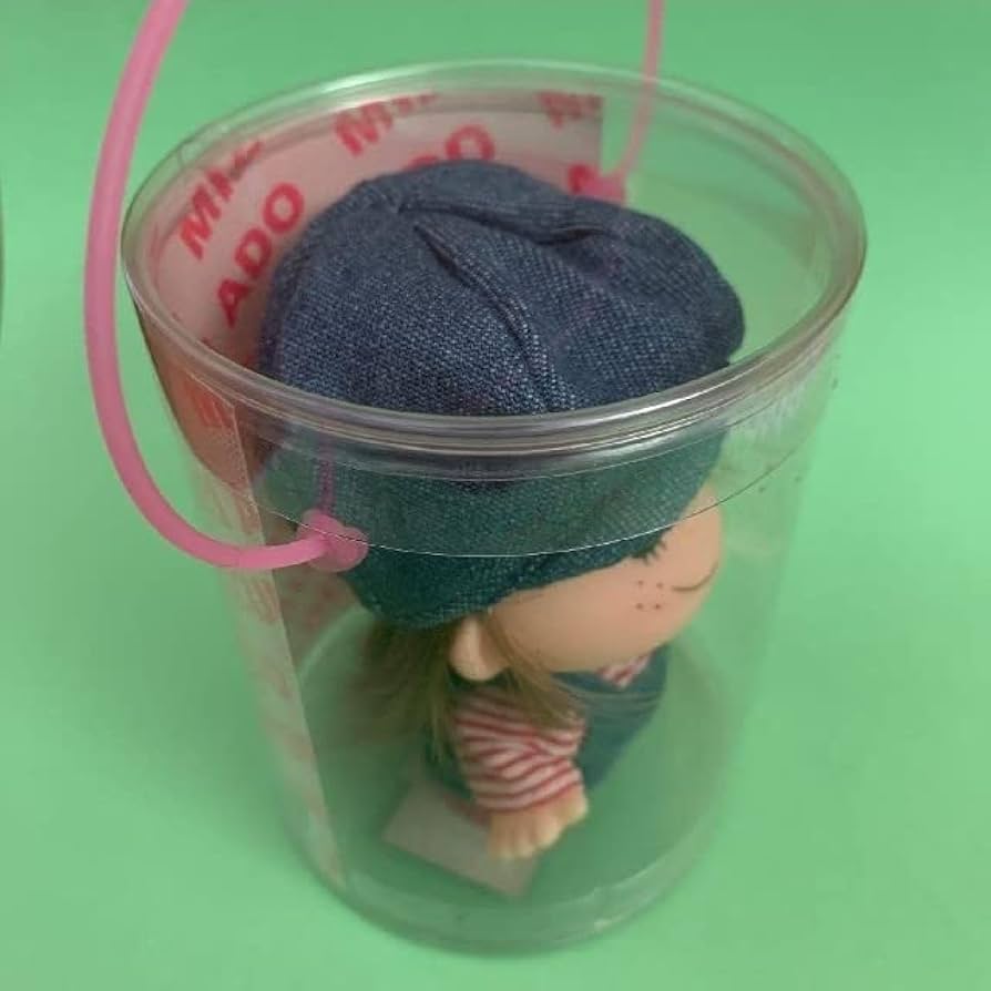 Amazon.co.jp: 水森亜土 ヴィンテージ 人形(ソフビ)デニム①の②