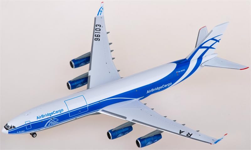 Ilyushin Il-96-400 RA-96103 maquette 1:400 pour décoration de bureau de pilote