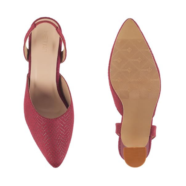 Image of Metro Women Smart Pump Shoes