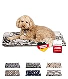 🚗 ÜBERALL EINSATZBEREIT: Egal ob auf dem Sofa, im Auto oder in der Hundebox – die vielseitige Hundedecke passt überall perfekt und ist stets der ideale Begleiter.