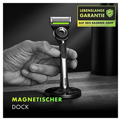Foto von Gillette Labs Nassrasierer Herren, Rasierer mit Reinigungs-Element + 5 Rasierklingen, Geschenk für Männer, Premium-Magnetdock