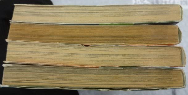 Amazon.co.jp: 当時物 古本 装甲騎兵ボトムズ 全4巻 全初版 のなか