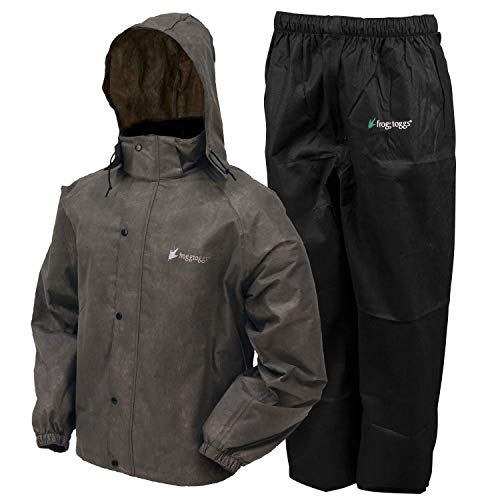 10 Best Backpacking Rain Gear in 2023 (October update)