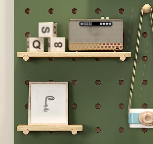 Étagère de rangement murale en panneau perforé pour optimiser les petits espaces encombrés