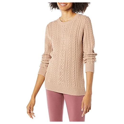 25 Cozy Winter Outfit Ideas for Women (Style Guide) Crewneck Sweater