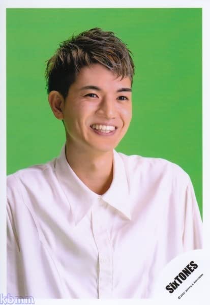 Amazon.co.jp: Six TONES 公式 生 写真（高地優吾）ST00647 : おもちゃ