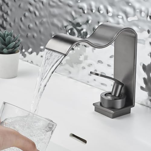 Mitigeur de lavabo eau chaude froide pour créer un espace bien-être
