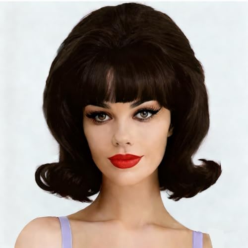 Dai Cloud Short Brown Wig With Bangs for Women 50s 60s Retro Bouffant Beehive Wigs Shoulder Length Synthetic Fiber Wig for Costume Daily Cosplay Use