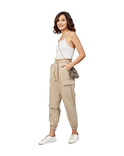 beige joggers women