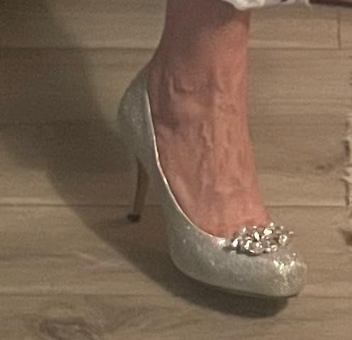 Kruisvormige Clip-on Oorbellen Met Kristallen - Rosé Gold Plating Oorclips Dames