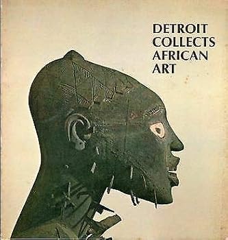 Paperback Detroit Collects African Art [Unknown] Book