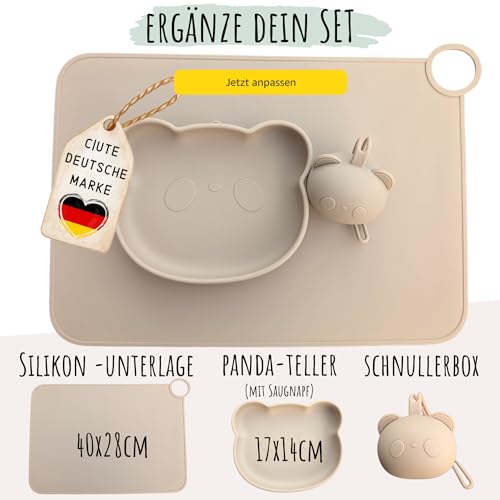 C|UTE – Kindergeschirr personalisiert mit Namen | Schüssel mit Saugnapf & Kinderbesteck (Esslernlöffel, Gabel) graviert | BPA-frei | Geschenk Babygeschirr ab 12 Monate (Taupe, Set ohne Lätzchen)