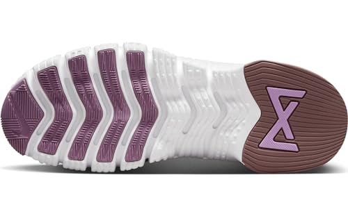 Nike Women's Free Metcon Sneakers2