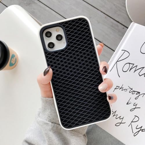 Coque silicone iPhone 12 / 12 Pro Vans noir et blanc gaufré