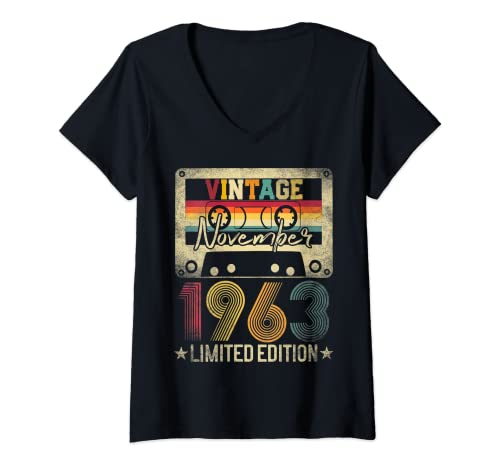 Femme 1963 November 58th Birthday Gift Limited Edition Vintage T-Shirt avec Col en V