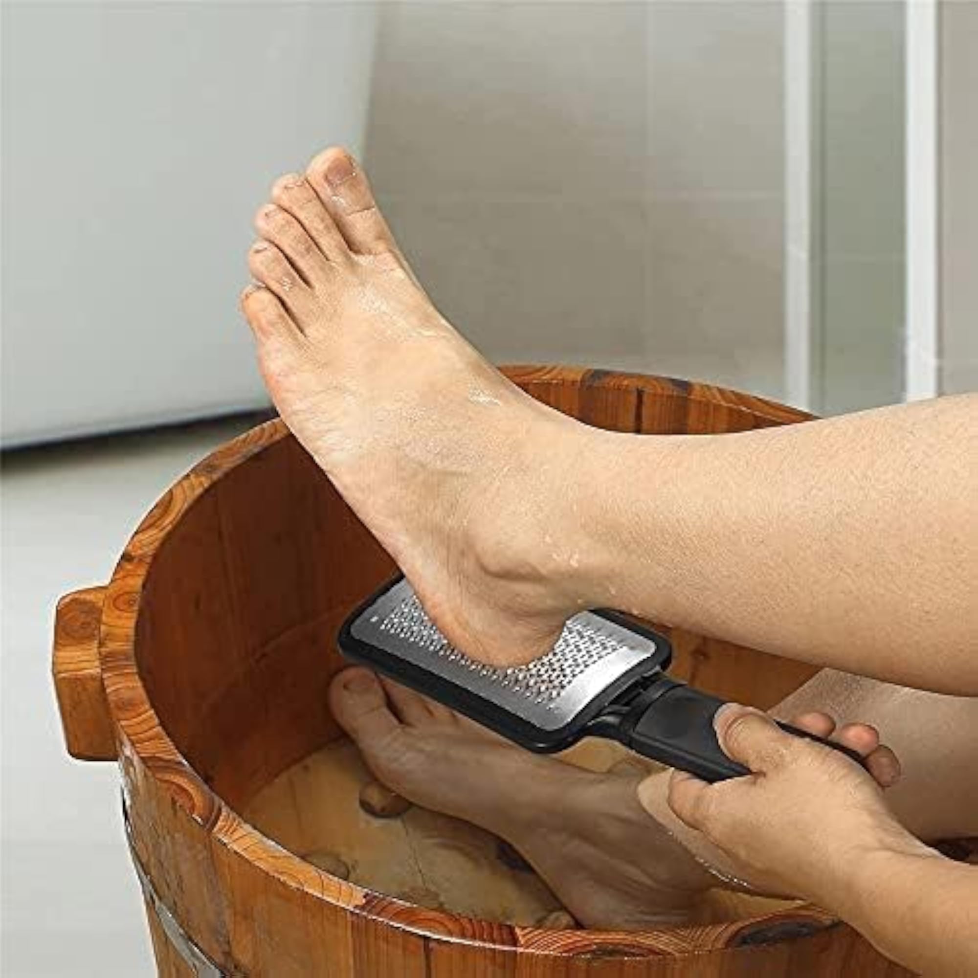 Leg, Heel & Foot Scrubber for Dead Skin Removal