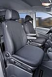 El montaje de la cubierta del asiento del coche es simple y rápido.