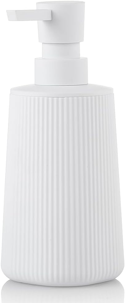 Dispensador de jabón pequeño para baño y cocina, moderno estilo de granja a rayas, dispensador de jabón de manos de plástico con bomba, blanco mate | Dispensador de jabón para jabonera de manos, plástico, estilo moderno, a rayas, con bomba