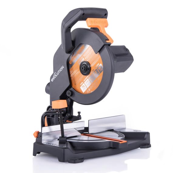 Pilarka R210CMS